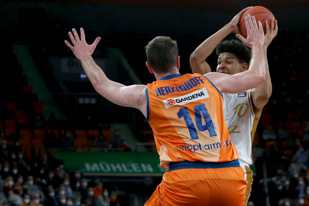 而亚特兰大 而亚特兰大